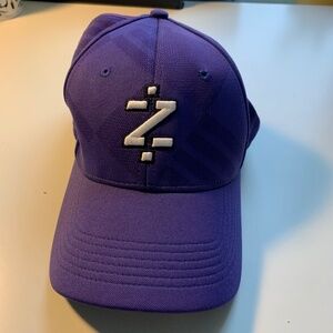 IZOD – Purple Baseball Cap